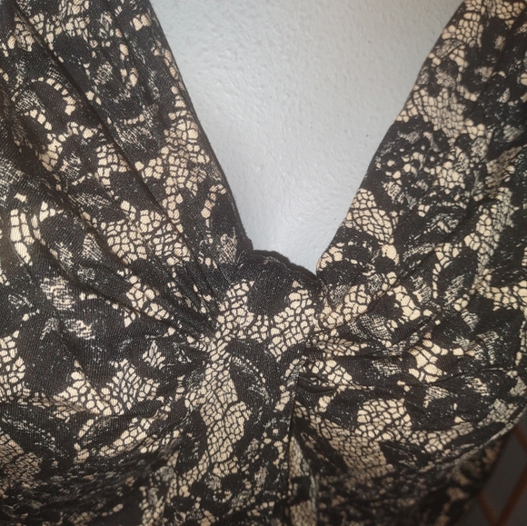 Michael, Michael Kors top, NEW, large - Picture 2 of 8